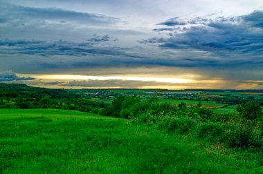 Fırtınada Bavyera 'nın güzel manzaraları.