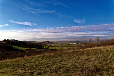Bovaria 'da soğuk kış güneşli sabahı