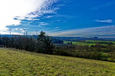 Bovaria 'da soğuk kış güneşli sabahı