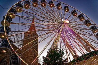 Nuremberg-Bavyera-Almanya-26.12.2024-Noel pazarı antik Nuremberg şehrinde