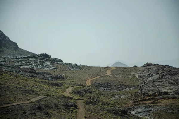 Sivatagi Tájak Marokkóban Elhagyatott Földek Ösvényekkel Melyek Távoli Felfedezetlen Sarkokhoz — Stock Fotó