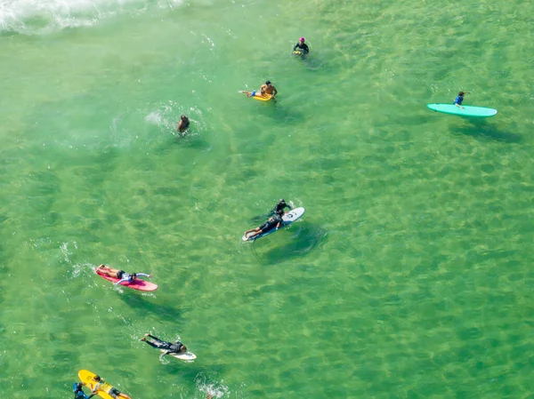 Vue Aérienne Des Surfeurs Dans Eau Plage Ipanema Les Vagues — Photo