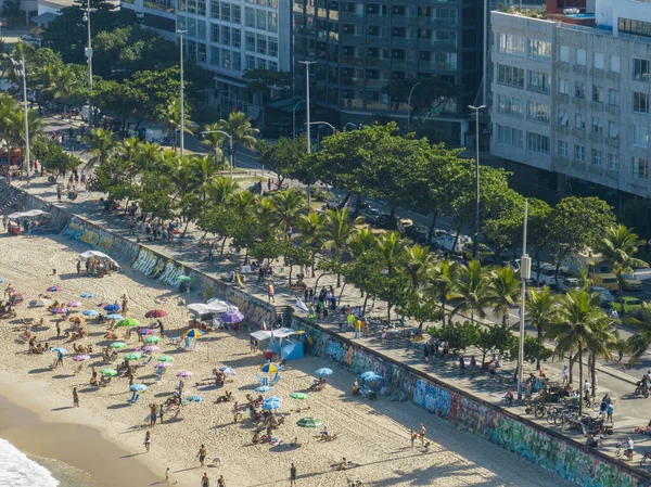 Vista Aérea Playa Ipanema Gente Tomando Sol Jugando Playa Deportes — Foto de Stock