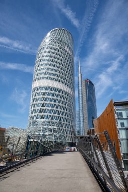 Unipol Grup Merkezi, Unipol Kulesi ve Unicredit Kulesi, Gae Aulenti Plaza, Milano, Lombardy, İtalya 'da yeni bir gökdelen. 08/09/2023