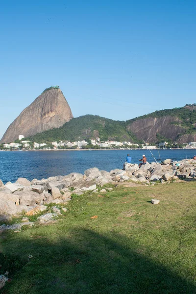 Рио Жанейро Бразилия 2023 Люди Ловят Рыбу Парке Феленго Aterro — стоковое фото