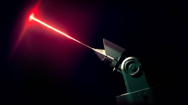 Plazma ışını, dondurucu ışın, plazma kaynaklı yüzey soğutma, plazma özelliklerini test etme. Uzay aracı ve yüksek irtifa jetlerinde soğutma elektroniği için bir dondurucu ışın cihazı geliştirildi.