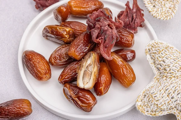 Ripe Dates Traditional Ramadan Kareem Concept Snack Iftar Suhoor Meal — Stock Photo, Image