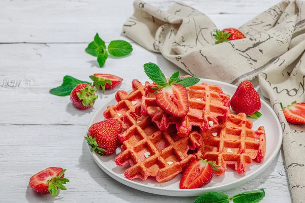 Homemade Belgian Waffles Strawberries Gluten Free Red Dessert Fresh Fruits — Stock Photo, Image