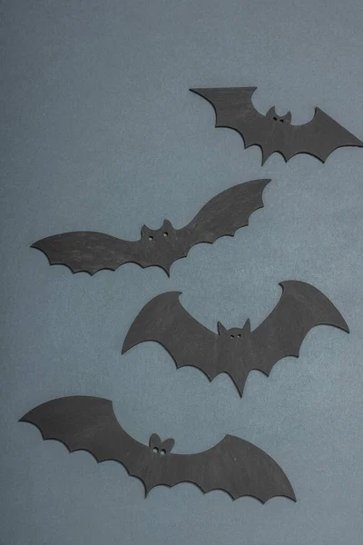 Fundo Engraçado Halloween Pequenos Morcegos Negros Giros Símbolo Festivo Tradicional — Fotografia de Stock