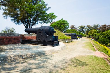 Tainan, Tayvan 'daki Sonsuz Altın Kale' deki topun görüntüsü. Şato 1874 'te inşa edildi ve 1876' da tamamlandı..