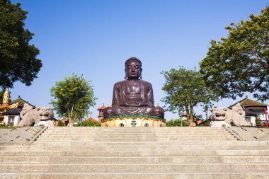Giant Buddha heykeli Bagua Mountain (Baguashan) Changhua City, Tayvan.