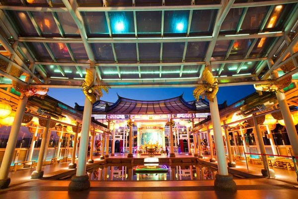台湾昌化卢康的玻璃马祖寺 胡盛玻璃寺 的建筑景观 这是世界上第一座玻璃庙宇 — 图库照片
