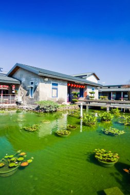 Kaohsiung, Tayvan 'daki Meinong Hakka Kültür Müzesi' nin mimari manzarası. Kaohsiung 'daki en ünlü eğlencelerden biridir..