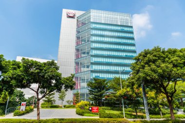 Tayvan Yarı iletken Üretim Şirketi (TSMC), Tayvan Bilim Parkı, TSMC dünyanın en büyük bağımsız yarı iletken dökümhanesidir..