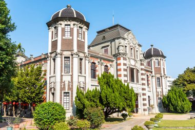 Changhua, Tayvan- 10 Aralık 2021: Changhua, Tayvan 'da Lukang Halk Sanatları Müzesi' nin dış cephesi. 