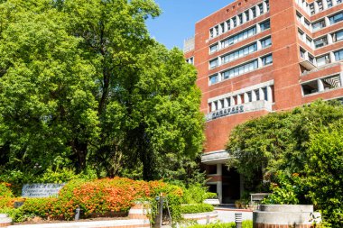 Taipei, Tayvan - 27 Ağustos 2021: Tayvan 'daki Tarım Konseyi binasının görüntüsü. Ülkedeki tarım idari işlerinde en yüksek yetkili mercii. 
