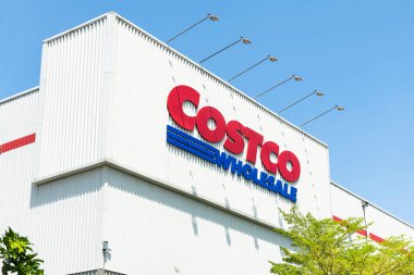 Kaohsiung, Tayvan... 31 Mart 2022: Kaohsiung, Tayvan 'daki Costco toptan satış mağazasının önü. Costco Toptan Şirketi, ABD 'deki en büyük üyelik depolama kulübüdür..