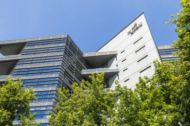 New Taipei City, Tayvan - 11 Temmuz 2022: New Taipei City, Tayvan 'daki Taipei Uzak Doğu Telekom Parkı' nın (Tpark) manzarası.