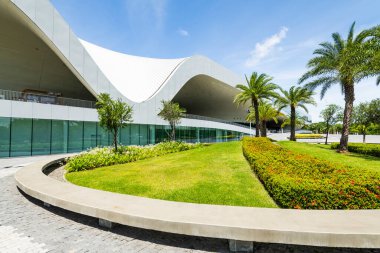 Kaohsiung, Tayvan - 19 Temmuz 2022: National Kaohsiung Center for the Arts (Weiwuying), Tayvan. Site aslında askeri bir bileşikti ve bir sanat merkezi olarak yeniden inşa edildi..