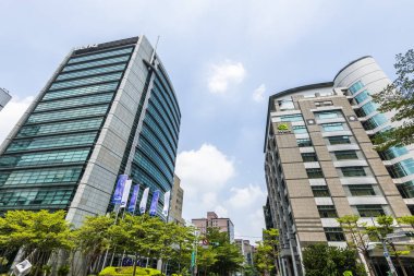 Taipei, Tayvan - 25 Temmuz 2022: Taipei, Tayvan 'daki Neihu Teknoloji Parkının manzarası. Tayvan 'daki ilk metropolitan teknoloji parkı..