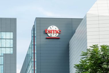 Hsinchu City, Tayvan - 12 Ağustos 2022: Tayvan Yarı iletken üretim şirketi (TSMC) Hsinchu Bilim Parkı, Tayvan, TSMC dünyanın en büyük bağımsız yarı iletken dökümhanesidir..