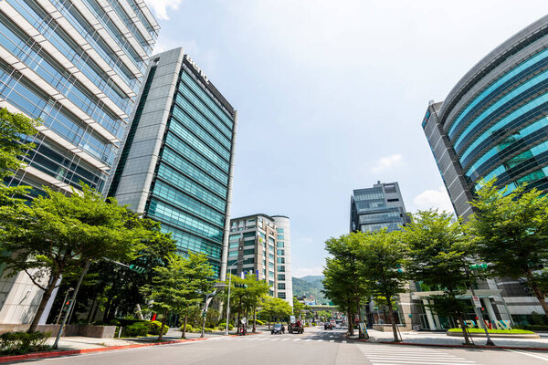 Тайбэй, Тайвань - 25 июля 2022 года: вид на здание Технопарка Фаху в Тайбэе, Тайвань. Это первый столичный технопарк на Тайване..