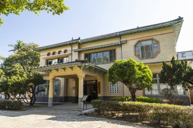 Tayvan 'daki Tainan Film Merkezi' nin eski bina manzarası. İlk olarak 1932 yılında Japon yönetimi sırasında Tayvan 'ın en güneydeki radyo istasyonu olarak inşa edilmiştir.. 