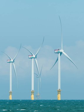 Miaoli, Tayvan... 26 Eylül 2023 Tayvan 'ın batı kıyısındaki Offshore rüzgar güç sistemlerinin görüntüsü..