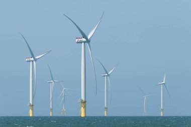 Miaoli, Tayvan... 26 Eylül 2023 Tayvan 'ın batı kıyısındaki Offshore rüzgar güç sistemlerinin görüntüsü..