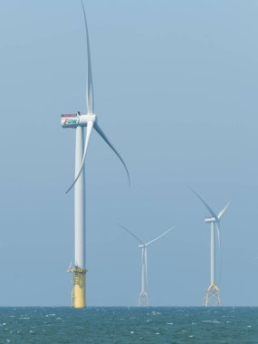 Miaoli, Tayvan... 26 Eylül 2023 Tayvan 'ın batı kıyısındaki Offshore rüzgar güç sistemlerinin görüntüsü..