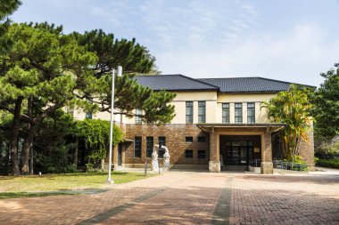 Hsinchu Şehri, Tayvan... 8 Kasım 2023: Tayvan 'daki Cam Hsinchu Müzesi' nin manzarası. Hsinchu Civic Hall 'dan yeniden inşa edildi..