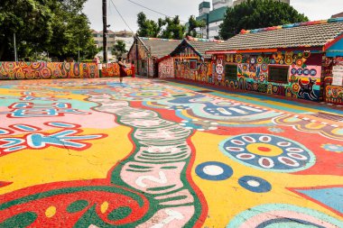 Taichung, Tayvan... 9 Kasım 2023: Taichung, Tayvan 'daki Gökkuşağı Köyü' nün resmi. Eskiden orduya bağlı bir köydü. Taichung 'un en çok turist çeken yerlerinden biriydi..