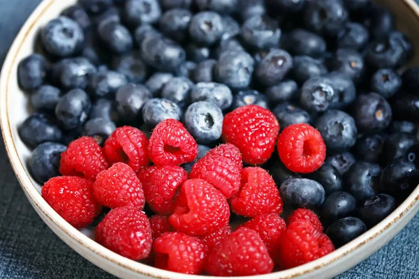 Fresh Selected Raspberries Blueberries Bowl Healthy Snack Berries Dessert Close — Stock Photo, Image