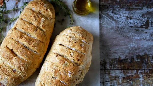 Fresh Homemade Bread Italian Herbs Olive Oil — Stock Photo, Image