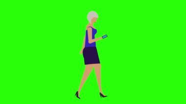 Yürüyen ve arayan kadınlar telefon animasyonu, kroma anahtarı, kusursuz döngü