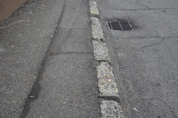 Azaltılmış kamusal yol üyeliği