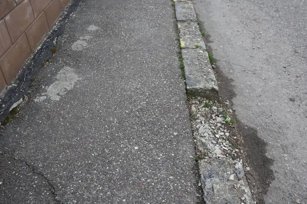 Azaltılmış kamusal yol üyeliği