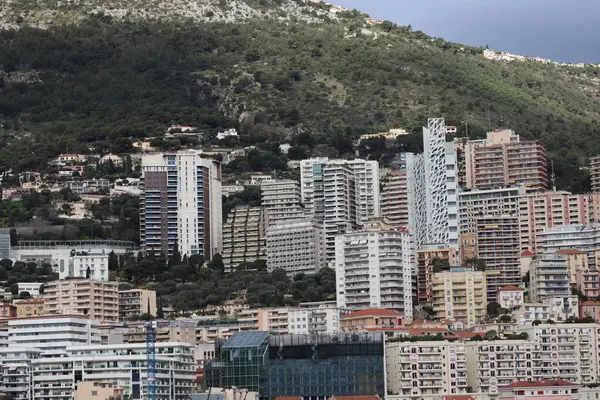 Monako 'nun güzel binaları, turistik alanlar.