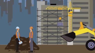 İnşaat alanı, şehrin sınırında mühendisler ve inşa makineleriyle çalışıyor.