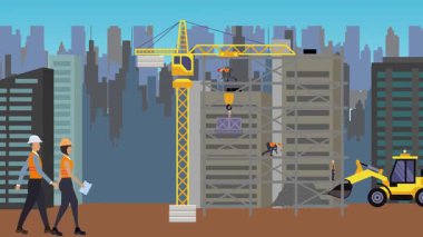 İnşaat alanı, şehrin sınırında mühendisler ve inşa makineleriyle çalışıyor.