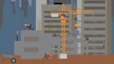 İnşaat alanı, şehrin sınırında mühendisler ve inşa makineleriyle çalışıyor.