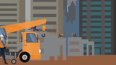 İnşaat alanı, şehrin sınırında mühendisler ve inşa makineleriyle çalışıyor.