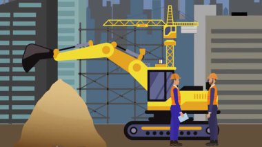 İnşaat alanı, şehrin sınırında mühendisler ve inşa makineleriyle çalışıyor.