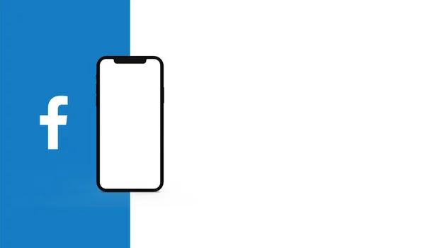 Новий Мобільний Телефон Білим Екраном Логотип Facebook Оригінальними Кольорами — стокове фото