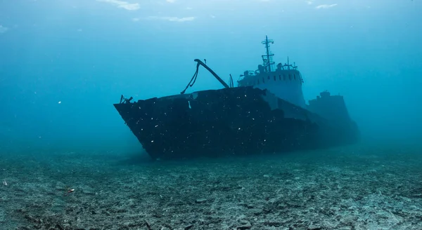 Navio Destruído Sob Mar Profundo Areia Suja Por Dia — Fotografia de Stock