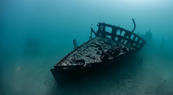 Erstaunliche Versunkene Und Rostige Schiff Unter Dem Meer Mit Guter — Stockfoto