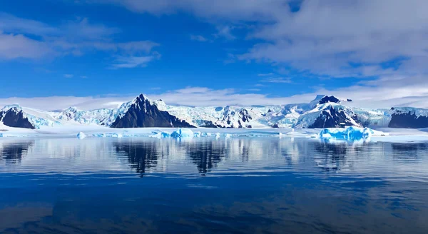 Antarktika Daki Büyük Buzdağı Buz Dağları Yüksek Çözünürlükte — Stok fotoğraf