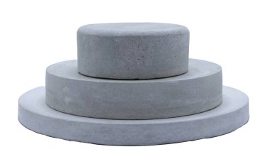 Beyaz arkaplanda izole edilmiş kozmetik veya cilt bakım ürünlerini göstermek için somut şablon podyum temeli