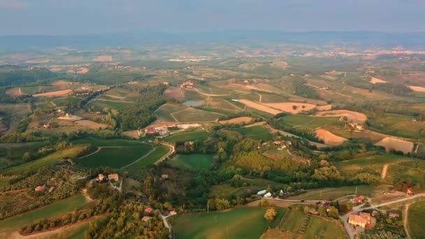 Hermoso Paisaje Colinas Toscanas Italia Vista Aérea Hacia Adelante Imágenes — Vídeos de Stock