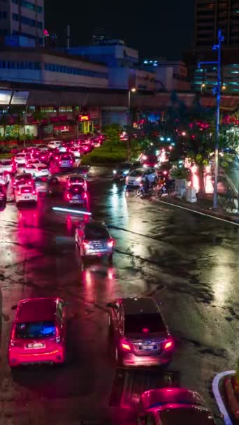Κάθετη Νύχτα Timelapse Της Σύγχρονης Ασιατικής Πόλης Διασταύρωση Νύχτα Αυτοκίνητο — Αρχείο Βίντεο